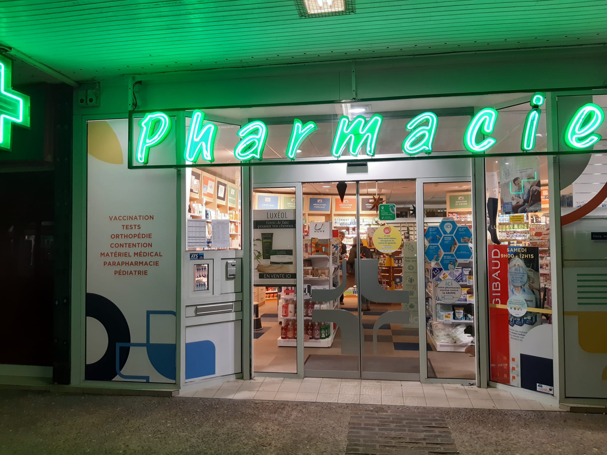 Pharmacie Façade